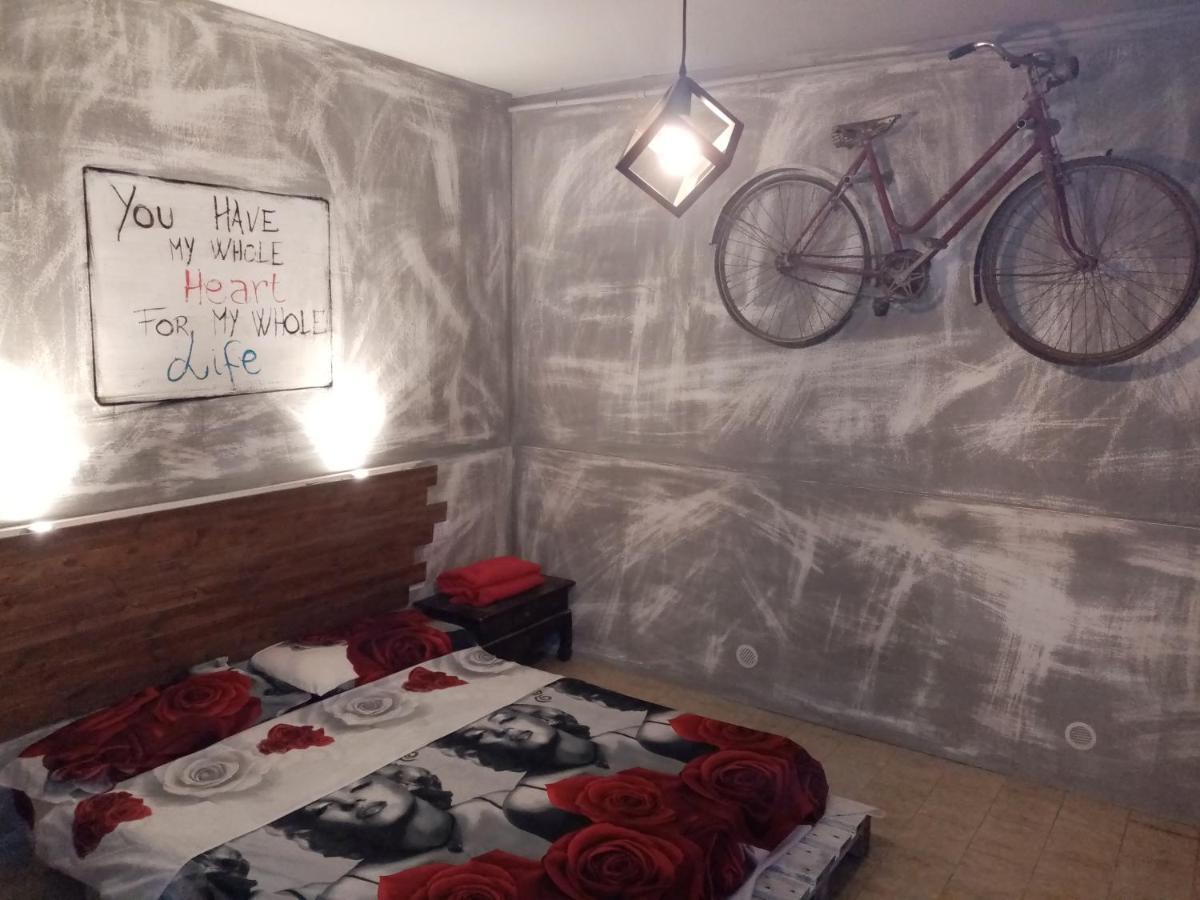 Gasthuis Guest House *